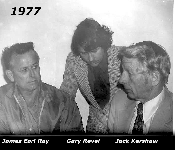 photo of James Earl Ray, Gary Revel and Jack Kershaw at Brushy Mountain Prison, Petros Tennessee 1977